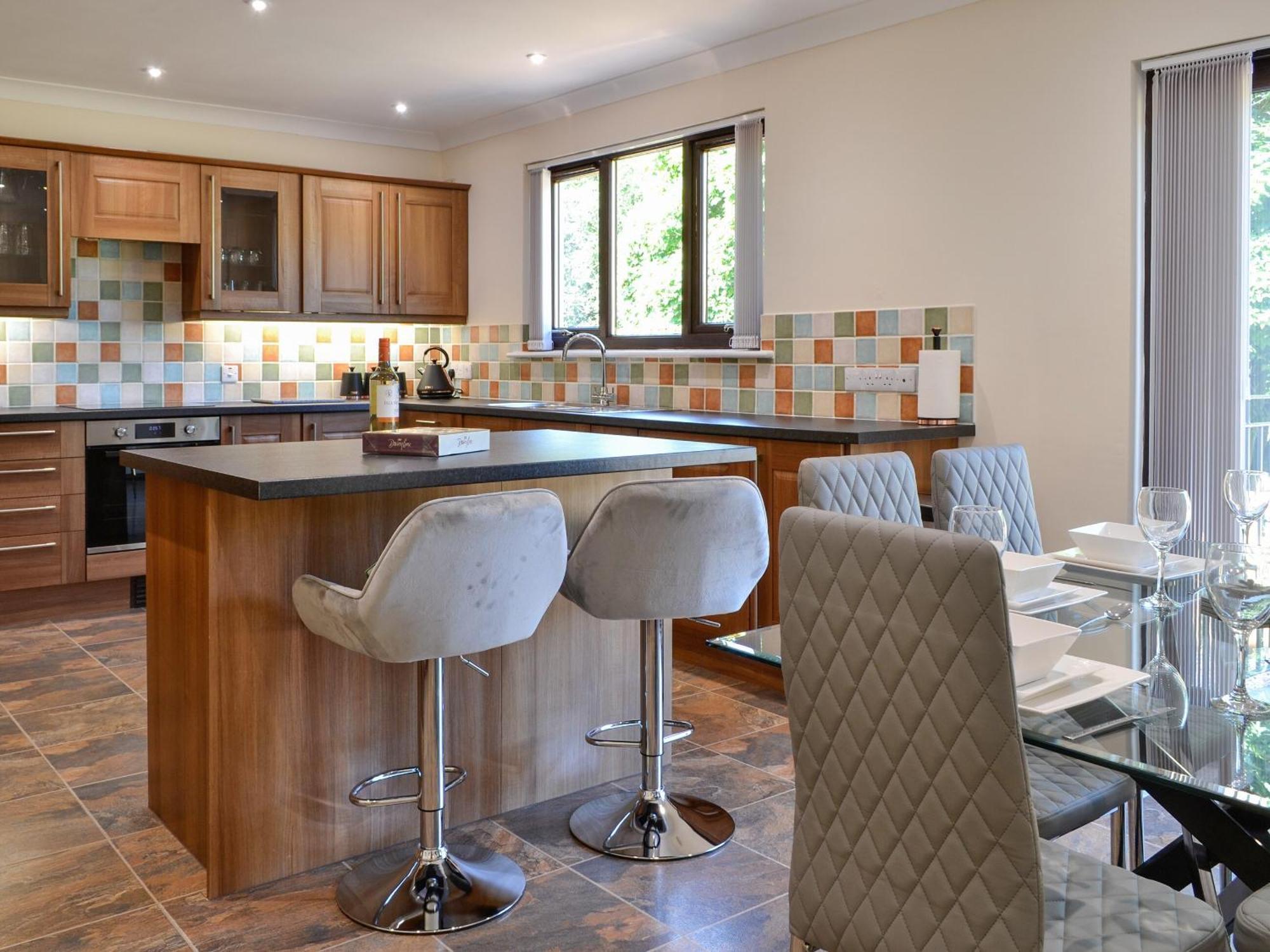 Park Lane Villa Auldgirth Bagian luar foto